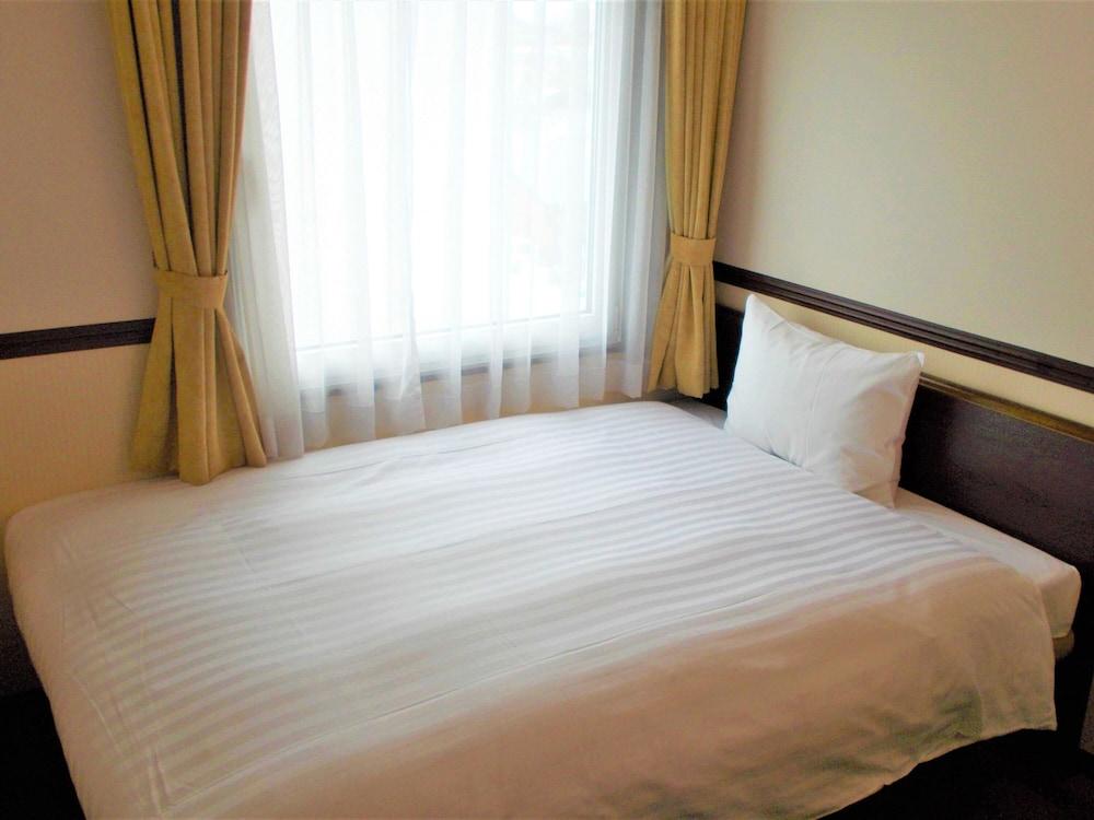 Toyoko Inn Kyoto Gojo Omiya Exteriör bild
